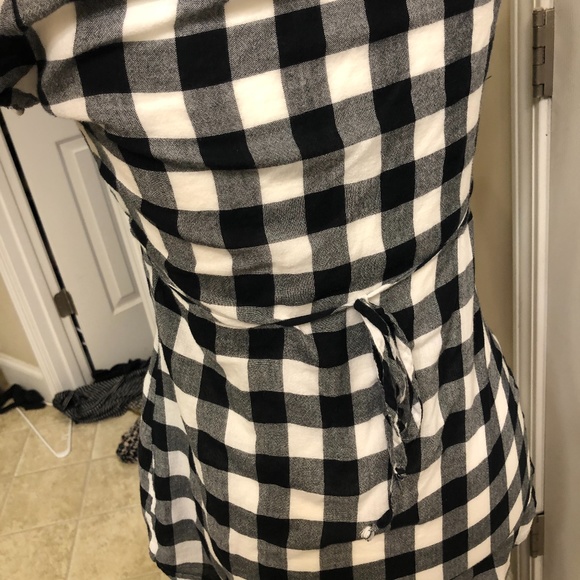 Xs black and white checked button down tie shirt - Picture 2 of 2